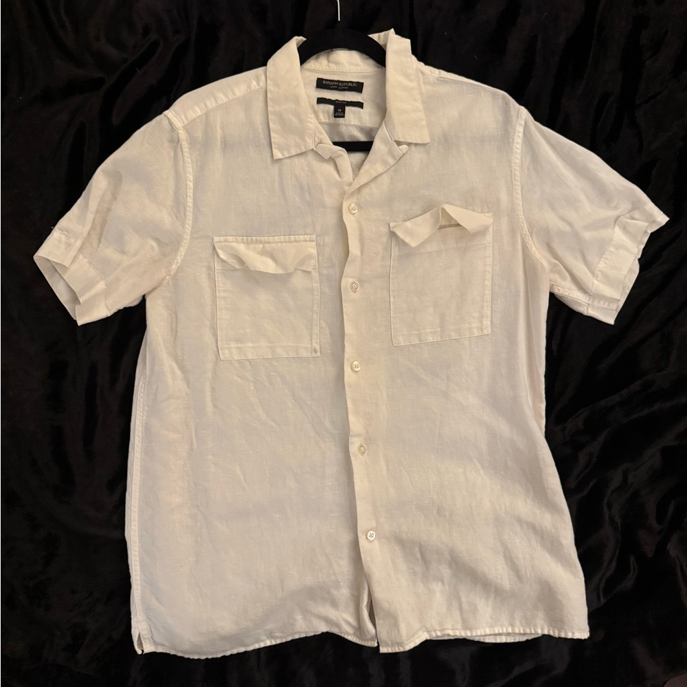 Banana Republic White Casual Button Down Shirt
